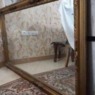 آینه قدی با قاب چوبی