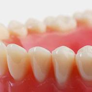 دندانسازی ( ساخت دندان مصنوعی تکی و کامل ) با بیمه