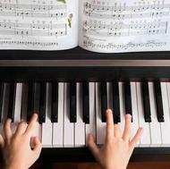 خدمات موسیقی و نوازندگی ارگ و پیانو جهت مراسم شخصی و سازمانی