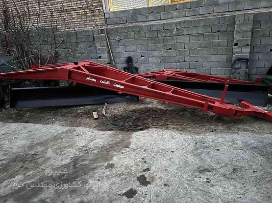 لولر جکدار 7و نیم متری با منبع شستشو تراکتور سنگین در گروه خرید و فروش وسایل نقلیه در آذربایجان غربی در شیپور-عکس1