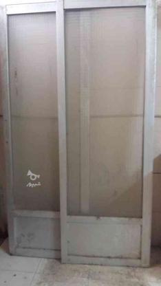 دو عدد درب کشویی آلمنیومی با شیشه در گروه خرید و فروش لوازم خانگی در اصفهان در شیپور-عکس1