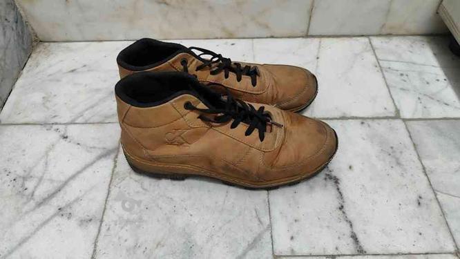 کفش چرم مردانه سایز 41 در گروه خرید و فروش لوازم شخصی در خراسان رضوی در شیپور-عکس1