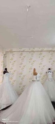 لباس عروس دکلته دنباله دار در گروه خرید و فروش لوازم شخصی در کرمان در شیپور-عکس1