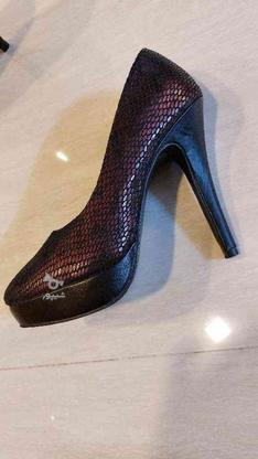 کفش پاشنه بلند مجلسی شیک زنانه سایز 38 و 39 در گروه خرید و فروش لوازم شخصی در خراسان رضوی در شیپور-عکس1