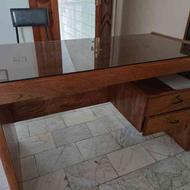 میز چوبی اصل