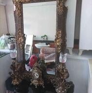 آینه و کنسول زیبا