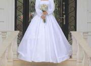 لباس عروس در حد نو فقط یه بار پوشیده شده