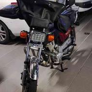 موتور سیکلت هوندا کویر 200