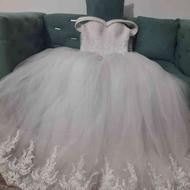لباس عروس یقه دلبری کریستالی