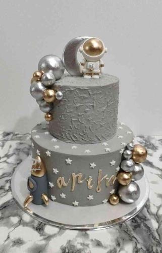 کیک تولد و کیک کافیشاپی