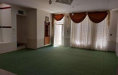 معاوضه خانه ویلایی در استهبان با خانه یا آپارتمان در شیراز