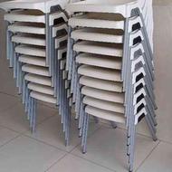 صندلی پلاستیکی پایه فلزی ناصر