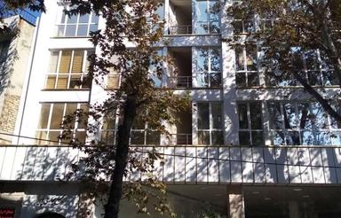 152 متر آپارتمان با سند تجاری واقع در خیابان طبرسی