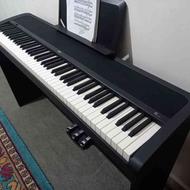 پیانو دیجیتال b1sp