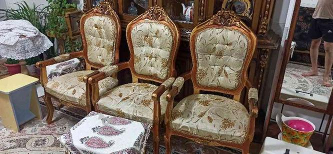 دو عدد مبل راحتی و سطنتی در گروه خرید و فروش لوازم خانگی در اصفهان در شیپور-عکس1
