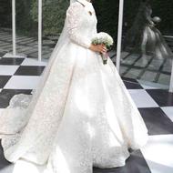 لباس عروس در حد نو
