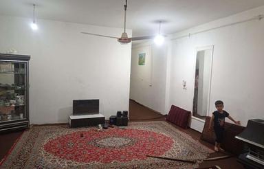 فروش فوری خانه در خ سیدقطب132