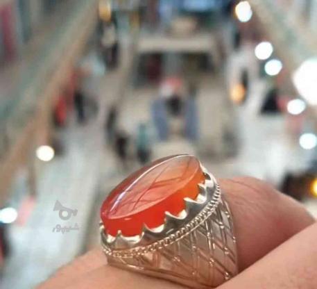 انگشتر درشت عقیق یمنی سرخ پرتقالی دست‌ساز در گروه خرید و فروش لوازم شخصی در خراسان رضوی در شیپور-عکس1