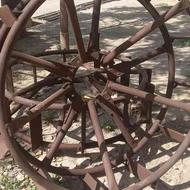 چرخ آهنی فرگوسون در حد فقط یه سال کار کرد