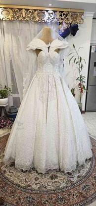 لباس عروس یقه دلبری در گروه خرید و فروش لوازم شخصی در تهران در شیپور-عکس1