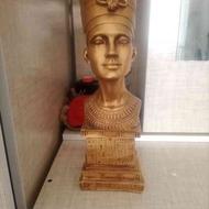 مجسمه مصر سرباز ملکه است