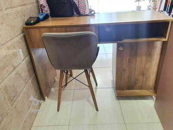 میز کاملا سالم و نو در گروه خرید و فروش لوازم خانگی در کرمان در شیپور-عکس1