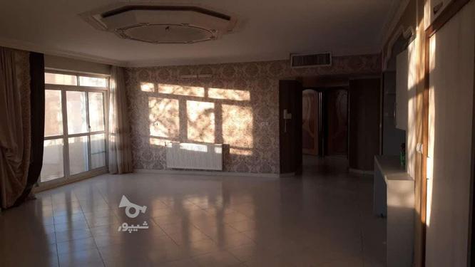 آپارتمان شیک و پر نور در گروه خرید و فروش املاک در اصفهان در شیپور-عکس1