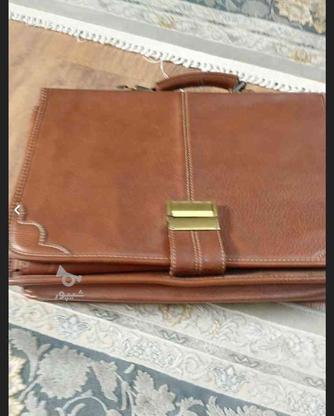 کیف چرم اداری قفل رمز دار در گروه خرید و فروش لوازم شخصی در سمنان در شیپور-عکس1