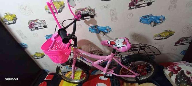 دوچرخه 16 زیبا و سالم در گروه خرید و فروش ورزش فرهنگ فراغت در همدان در شیپور-عکس1