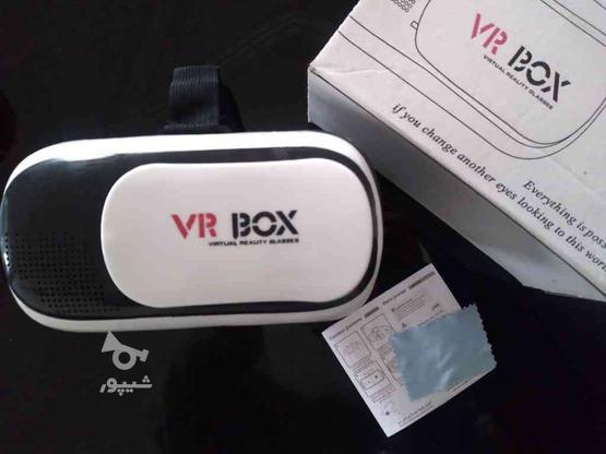 عینک واقعیت مجازی همراه با دفترچه و دستمال در گروه خرید و فروش لوازم الکترونیکی در همدان در شیپور-عکس1