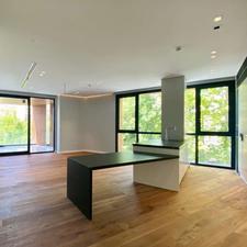 250 متری 3خواب کامرانیه شمالی تراس وسیع