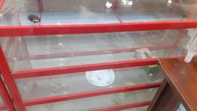 فروش ویترین،میز،و دکور مغازه،،مشابه نو در منوجان در گروه خرید و فروش صنعتی، اداری و تجاری در کرمان در شیپور-عکس1