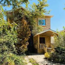 ویلا باغچه سند ششدانگ منطقه جنگلی خوش نشین