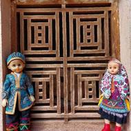 عروسک سنتی دکوری با لباس محلی روستای ابیانه