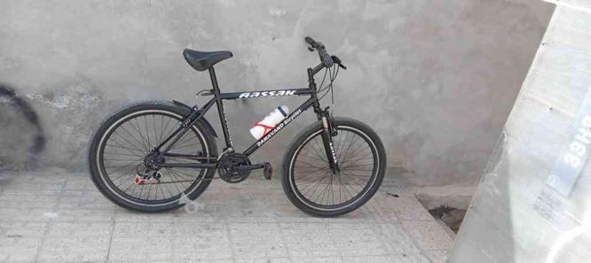 دوچرخه 26 اساک دماوند کمک دار در گروه خرید و فروش ورزش فرهنگ فراغت در خراسان رضوی در شیپور-عکس1