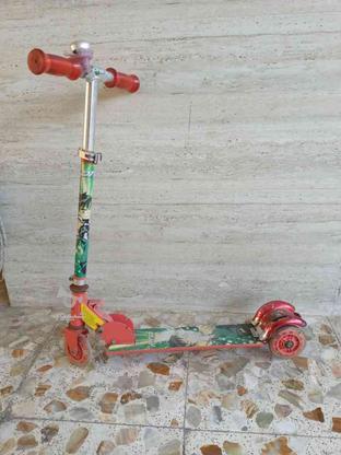 اسکوتر بچه گانه سالم و با قیمت مناسب در گروه خرید و فروش ورزش فرهنگ فراغت در گیلان در شیپور-عکس1