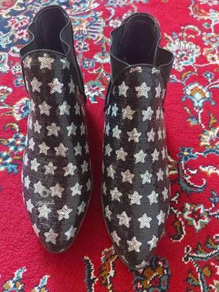 کفش اول سایز38 دومی 40 در گروه خرید و فروش لوازم شخصی در اصفهان در شیپور-عکس1