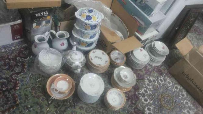 ظروف و وسایل بصورت یکجا فروخته میشود در گروه خرید و فروش لوازم خانگی در اصفهان در شیپور-عکس1