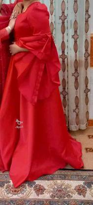 لباس مجلسی قرمز مزون دوز در گروه خرید و فروش لوازم شخصی در همدان در شیپور-عکس1