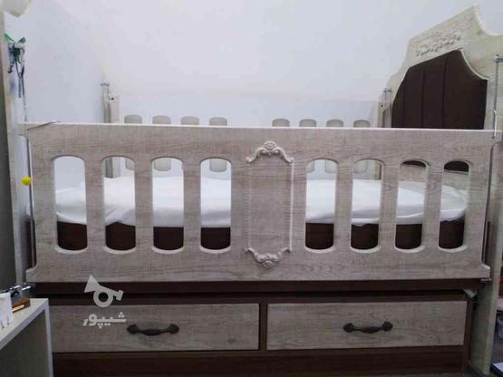 تخت کودک به همراه تشک کاملا سالم در گروه خرید و فروش لوازم خانگی در تهران در شیپور-عکس1