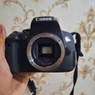 700D Canon