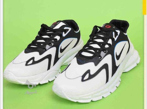 کفش ورزشی سفید مشکی مردانه Nike مدل Bevis در گروه خرید و فروش لوازم شخصی در همدان در شیپور-عکس1