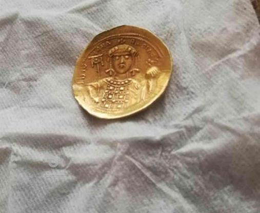 سکه طلا قدیمی در گروه خرید و فروش ورزش فرهنگ فراغت در خراسان رضوی در شیپور-عکس1