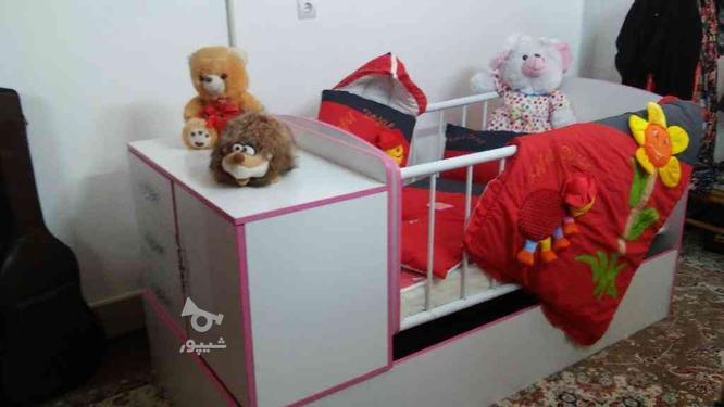 تخت دو منظوره کودک و نوجوان با کمد و بوفه در گروه خرید و فروش لوازم شخصی در خراسان شمالی در شیپور-عکس1