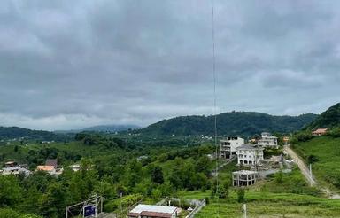 زمین 404 متری کوهپایه ای بر اصلی خیابان سعدی لاهیجان