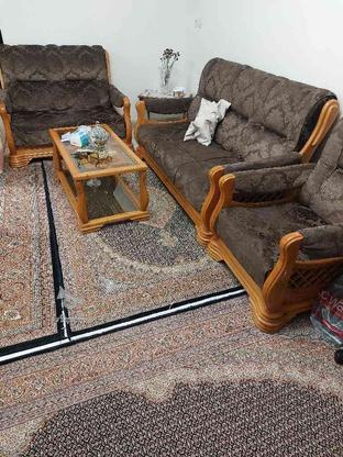 مبل دارای چهار چوب چوبی میباشد در گروه خرید و فروش لوازم خانگی در تهران در شیپور-عکس1