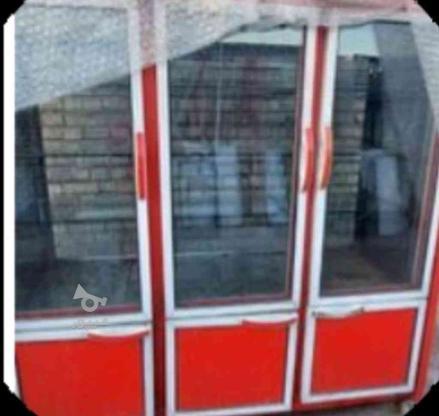 فروش یخچال بزرگ مغازه بهمراه دوعدد ویترین ویکعد مخصو جنس فله در گروه خرید و فروش صنعتی، اداری و تجاری در خوزستان در شیپور-عکس1