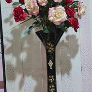 گل تزئینی با گلدان
