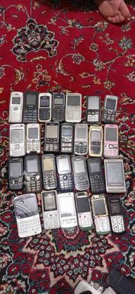 تعداد 30 عدد گوشی قدیمی در گروه خرید و فروش موبایل، تبلت و لوازم در گیلان در شیپور-عکس1