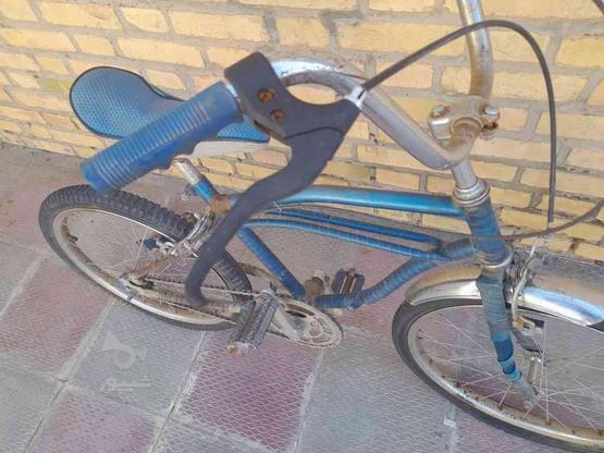 فروش دوچرخه سایزشانزده آبی رنگ در گروه خرید و فروش ورزش فرهنگ فراغت در خراسان رضوی در شیپور-عکس1